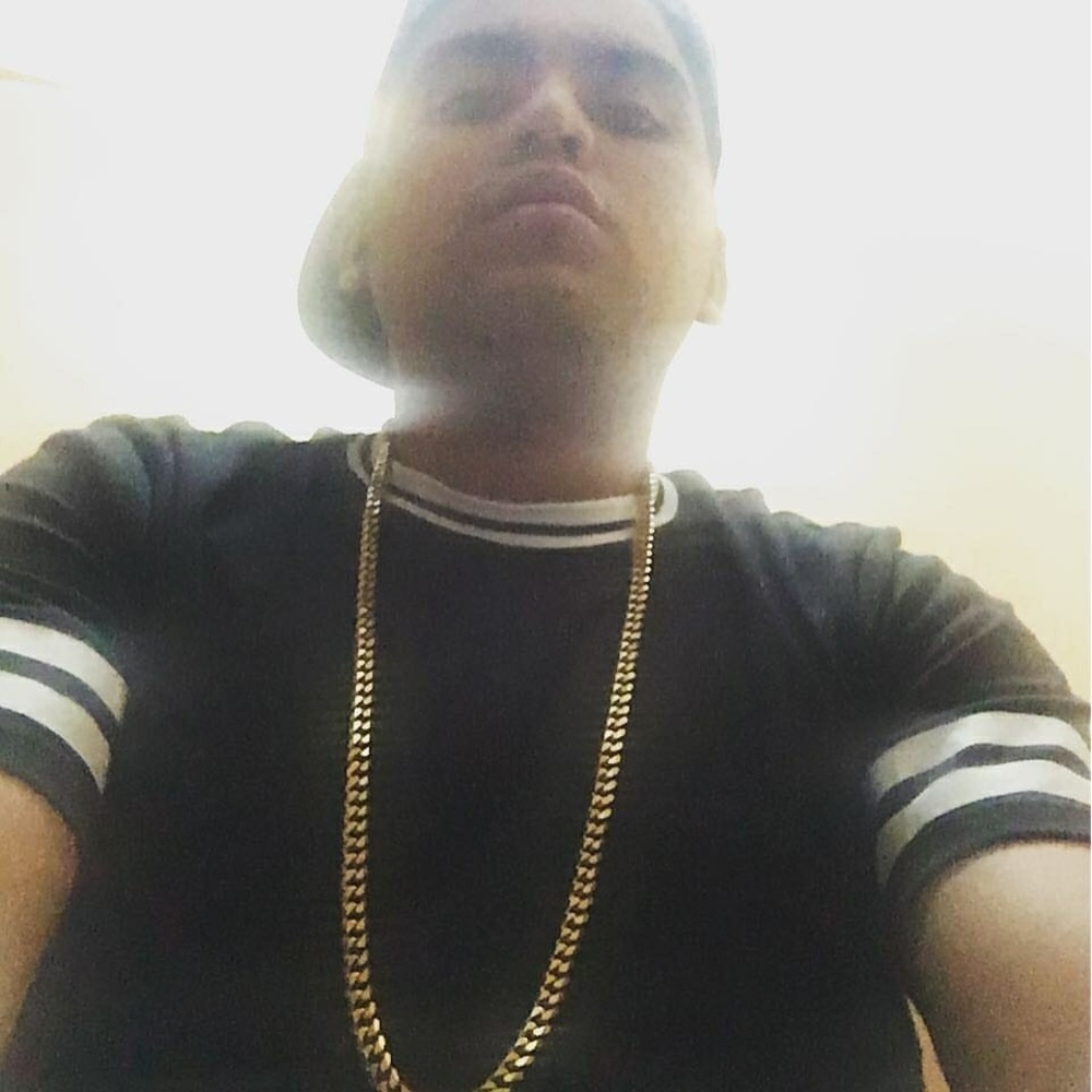 Meet your Posher, Renato